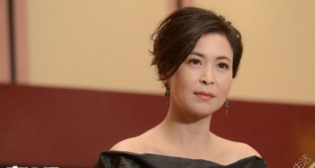 與男友「相愛22年」不結婚！演技不輸劉嘉玲 如今「50歲無子美如少女」網讚：活出最好的自己