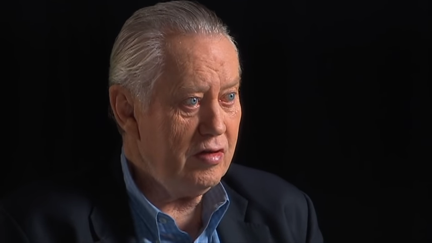 億萬富商卻「租房子搭公車」連巴菲特都拜他為師!如今「豪捐80億美金」:天堂不需要錢