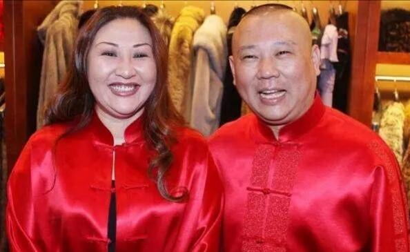 她不顧家人反對下嫁郭德剛！賣車替丈夫事業應急 走過貧窮被「視如珍寶捧手心」