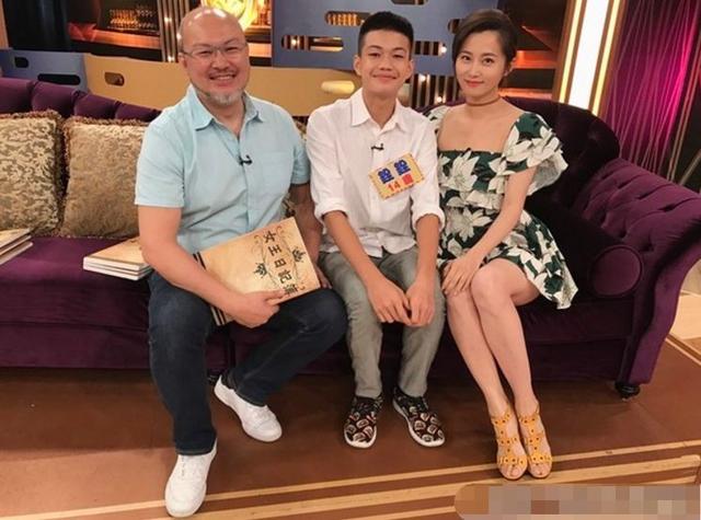 趙小僑獨寵「16歲繼子」！「母親節當天」叫她媽為學業操碎心　母子相處獲婆婆誇讃：比親生還好