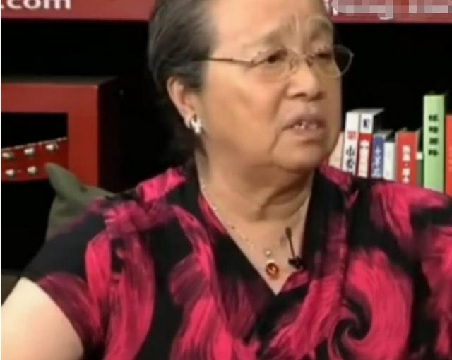 容嬤嬤說出當年《還珠》真相：最心疼的一個是趙薇，最嬌貴的是「她」