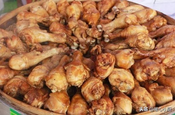 應徵工地廚娘！中年阿姨「便當色香味俱全」被讚不絕口　10天後「卻被老闆資遣」：不扣薪水很仁慈了
