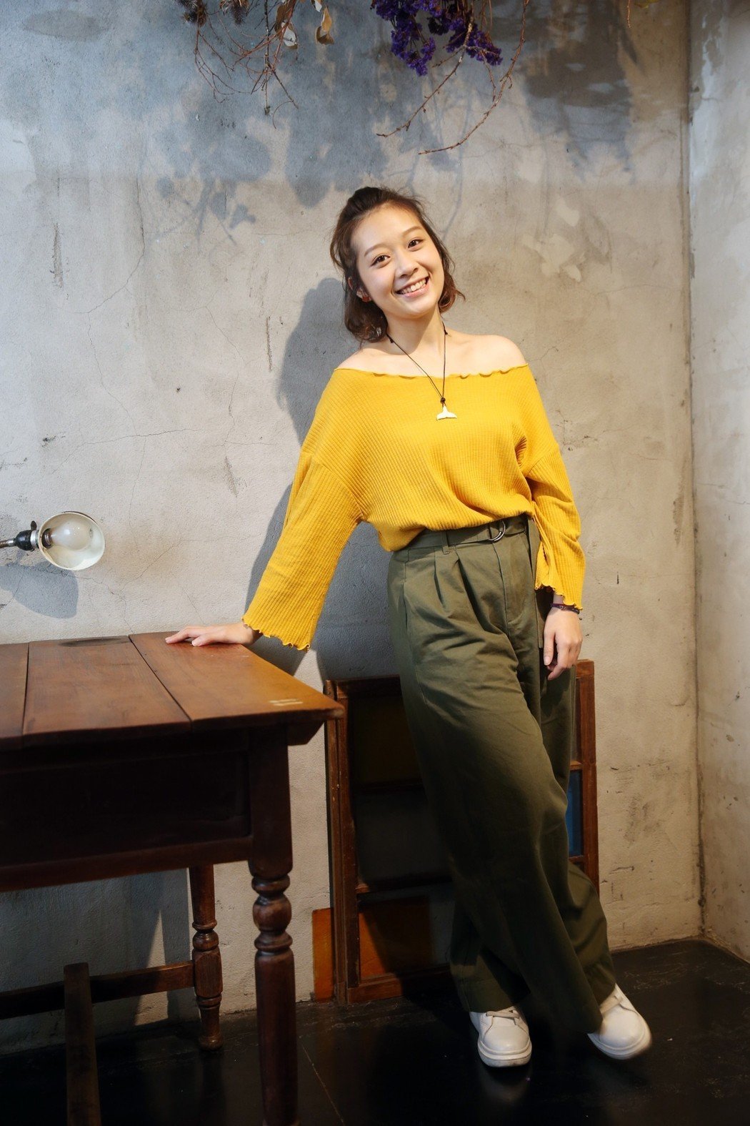 《海角七號》大大長大了！經典「電梯哼歌戲」爆紅　叛逆少女變「23歲甜美電眼女大生」正翻❤