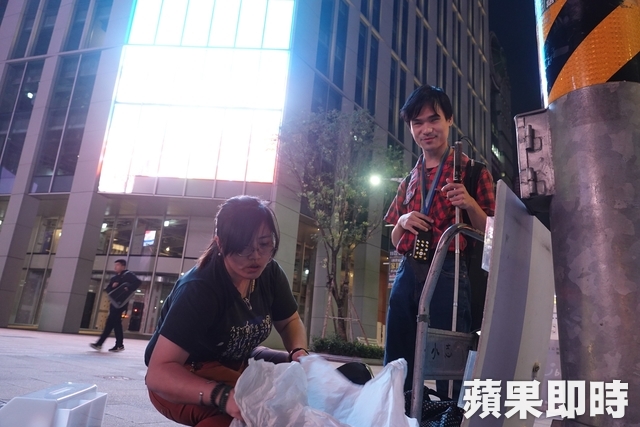 西門町視障歌手唱進春晚！ 曾被親弟「盜領20萬錄音費」 嘆家人接觸「都是跟我要錢」