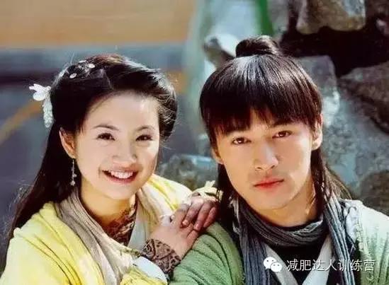 狂甩10公斤！零負評女神林依晨「擺脫嬰兒肥」健康瘦成優雅女人 「6秘訣」大公開：自律最重要