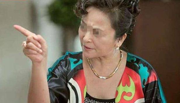 婆婆我是沒你小兒子有錢，那你去國外跟他們一起住啊，住我家幹嘛