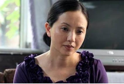 生活一夕崩塌!她30歲痛失丈夫 「守寡10年」苦當單親媽… 女兒長大苦勸下再嫁獲幸福