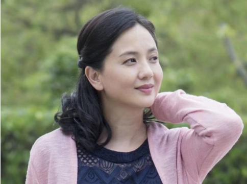 生活一夕崩塌!她30歲痛失丈夫 「守寡10年」苦當單親媽… 女兒長大苦勸下再嫁獲幸福