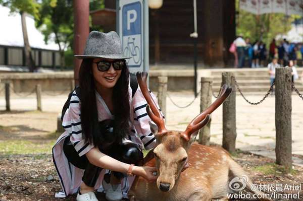 給老公安全感！林依晨婚後「斷聯男閨蜜」親寫卡片送老公　遠距婚4年新年願望驚見：想當媽了