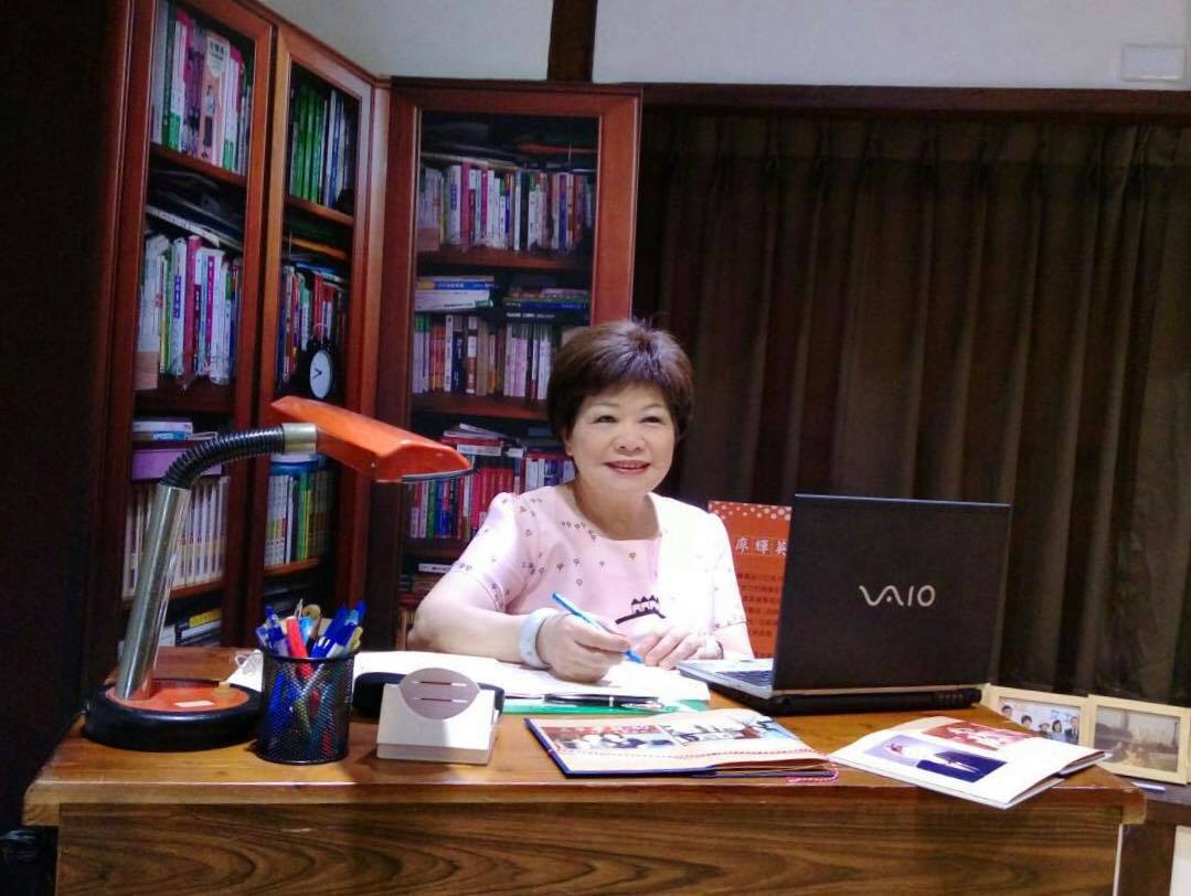 廖輝英自曝兒女結婚「各給1千萬買房」　「愛女也是手心肉」娶媳婦與嫁女兒一視同仁