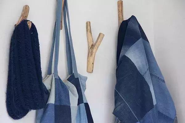 美女搬進山裡「靠撿破爛900天」進行舊屋大改造！老房子搖身一變成「典雅豪宅」結果讓人驚艷