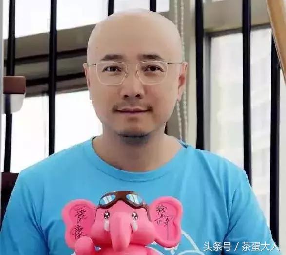 黃曉明光頭59分，霍建華光頭80分，而「他的光頭」給101分都不為過！