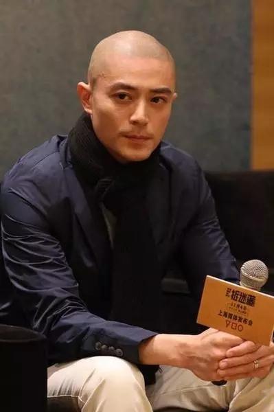 霍建華15年前照片曝光「帥氣堪比木村拓哉」網暴動:不愧台灣第一美男!