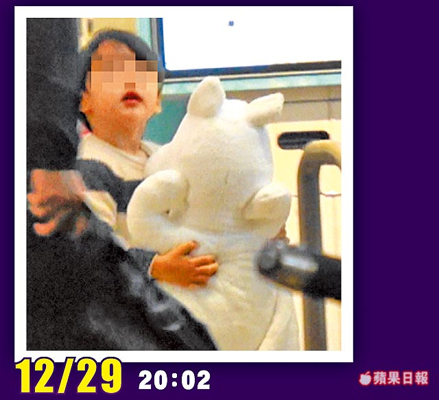 好心寒!麻衣返台「帶兒團圓王文洋」共享天倫樂 老公消失9天「連兒子都不想見」婚姻近況曝光