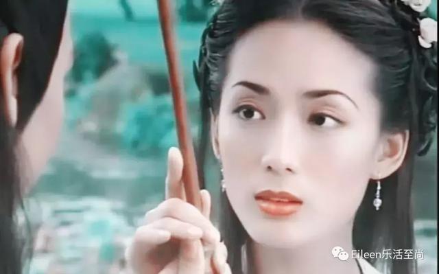 「最美何仙姑鄭秀珍」25歲破產4年全還清！「八年婚姻」果決結束：快樂要靠自己