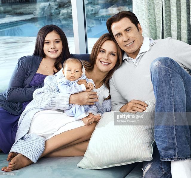 約翰屈伏塔女兒「青春期外貌似大嬸」被笑長歪！　18歲近照曝光「逆襲變空靈系女神」美翻天