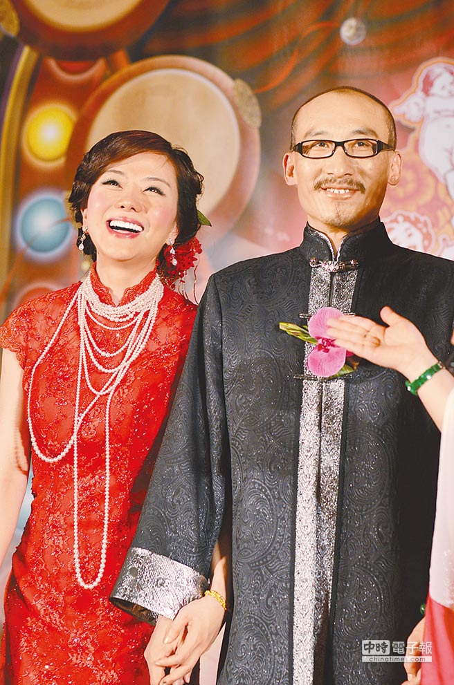 沒留半毛錢！小潘潘為救老公「籌千萬保釋金」一人四處奔波　拉下臉淚求借錢「身體熬出問題」