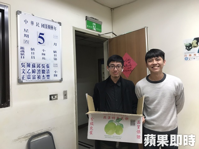 捐「一半肝」給爸爸！24歲警界孝子淚謝「配對成功救父一命」  暖喊：痛也很值得