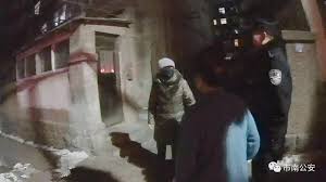 84歲阿茲海默老母親走失!兩小時後在「30年前老地方」找到媽媽女兒當場淚崩:她還記得