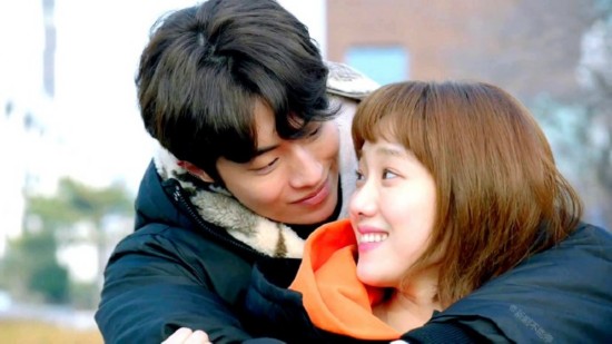 廚房一傳來水聲「老公丟下電動大吼」：給我放著！老婆笑翻PO網「他怕我偷偷來」暖哭網友：嫁對人