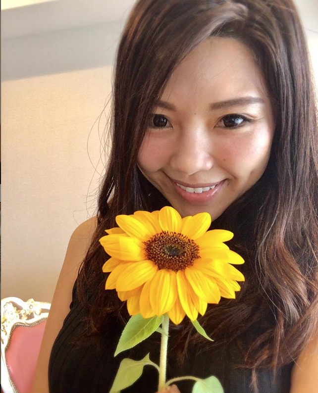 109辣妹→3寶媽！她當年被封「辣妹教主」紅遍全國　15年後變「白皙甜美辣媽」超狂職業讓網友跪了
