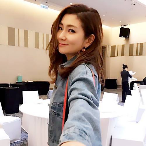Selina「離婚2年仍單身」嘆好難遇到對的人　「不願低聲下氣」首曝完美男友條件