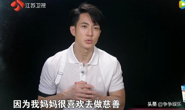 吳尊淚問：「媽走了，怎麼熬過來的？」  72歲爸坦承「靠鎮定劑入睡」逼哭萬人：相信她沒遺憾了...