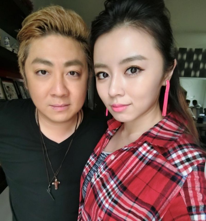 愛情喊卡?王瞳壓力太大「身體熬出問題」 男友艾成「鬆口談分手」坦承幾乎沒見面