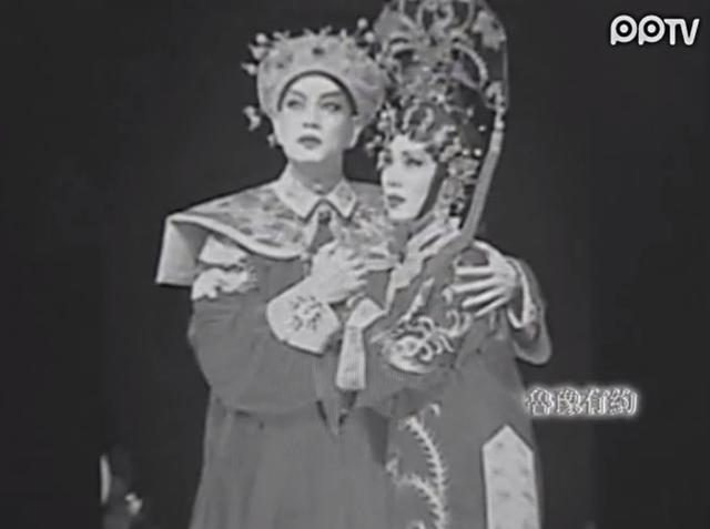 他從粵劇名家變丑角  花21年「等愛人點頭」  撐過2次重病「62歲才結婚」：是妳所以沒關係