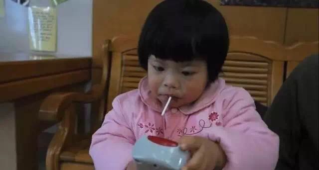 美國夫妻領養5歲唐寶寶！ 一家七口用愛守護  她從「唐氏棄兒→美國小網紅」母淚喊：別輕易放棄