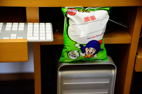 小時候買乖乖「一打開驚喜贈品」同學瘋搶！網友得意PO出「20年前古早味收藏」現在小孩超羨慕