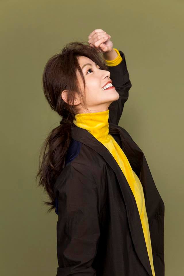 李千那自曝曾「向超商討食果腹」 為兒女求師「可以先欠學費嗎？」對小孩虧欠淚崩哽咽