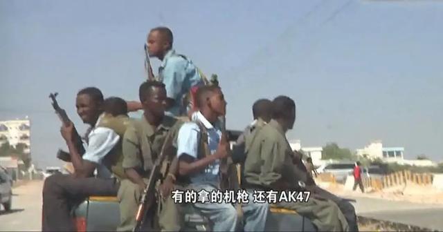 只要你有困難就能免費吃！跨越國界闖入戰火「5年送出 6 萬碗麵」他的離去讓大家哭了