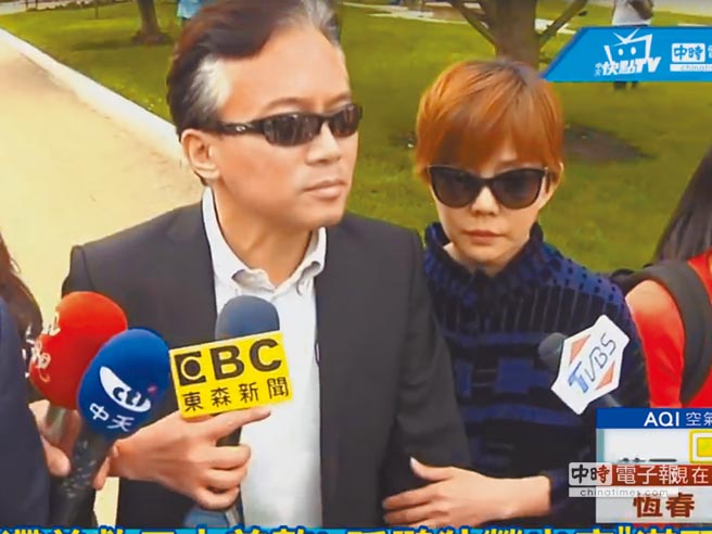 狄鶯出聲了!消失30天「兒子變百萬網紅」大秀肌肉 她「終於打破沉默」有話要說