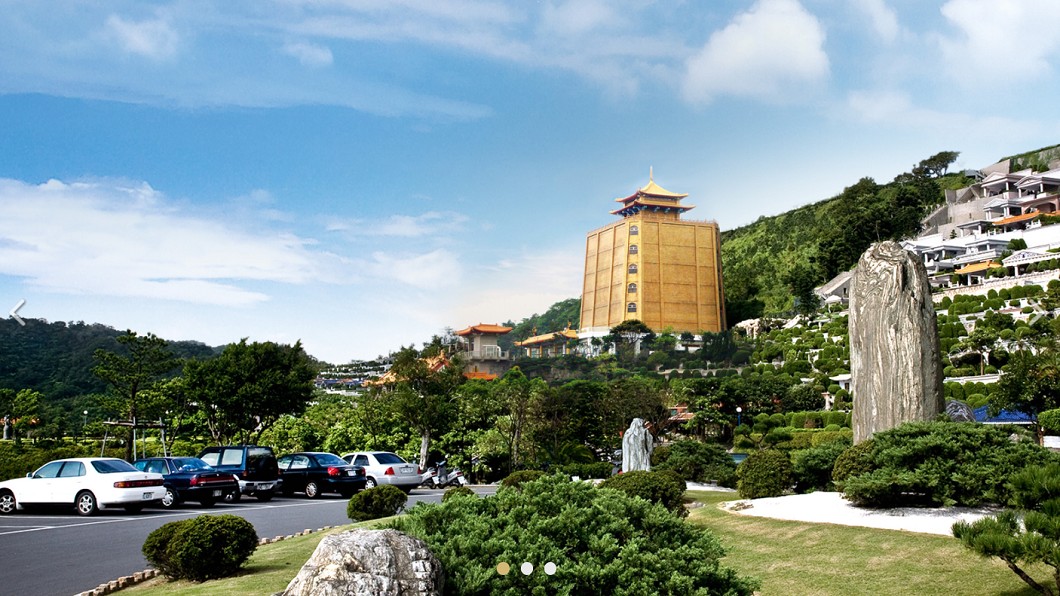 母子相隔10年團聚！吳舜文、嚴凱泰「先後長眠金寶山」 養母早買好雙穴願與夫合葬：全家都在一起了