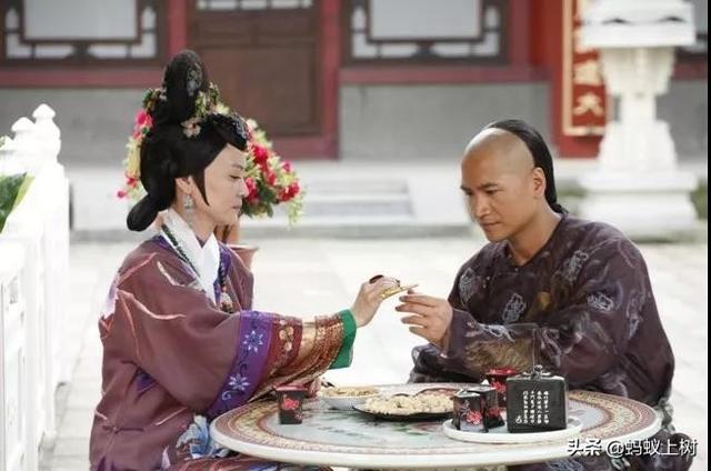 「最美皇后」因太過漂亮「10年生6胎」,50多歲皇上還繼續翻牌子!