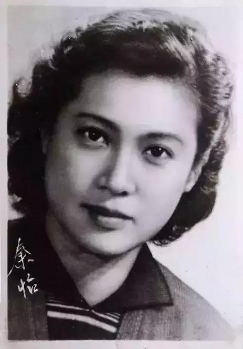 女星「中年失夫老年失子」！成功「戰勝病魔」成最長壽的生命鬥士：93歲活出美麗人生