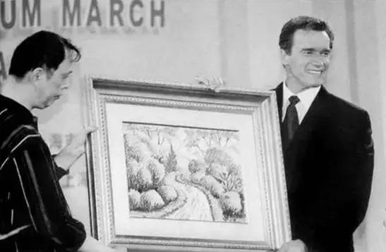 女星「中年失夫老年失子」！成功「戰勝病魔」成最長壽的生命鬥士：93歲活出美麗人生