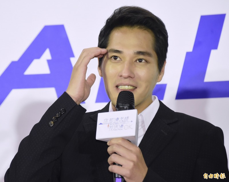 藍正龍曝崩潰前「多給我和孩子10分鐘」超有效　樂為妻小下廚「和老婆分工」當爸更穩重