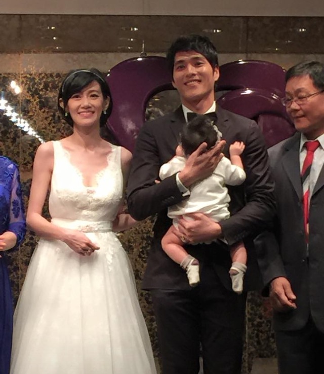 藍正龍曝崩潰前「多給我和孩子10分鐘」超有效　樂為妻小下廚「和老婆分工」當爸更穩重