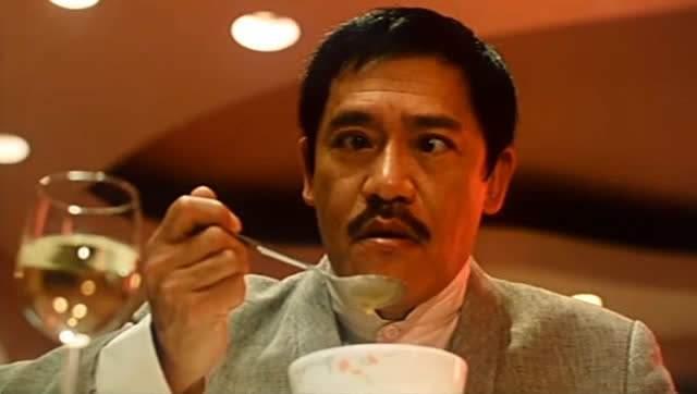 身家35億！80歲吳耀漢「曾拍一部戲買一棟別墅」　兒子與女友成婚「卻被女方家嫌窮」網全傻眼