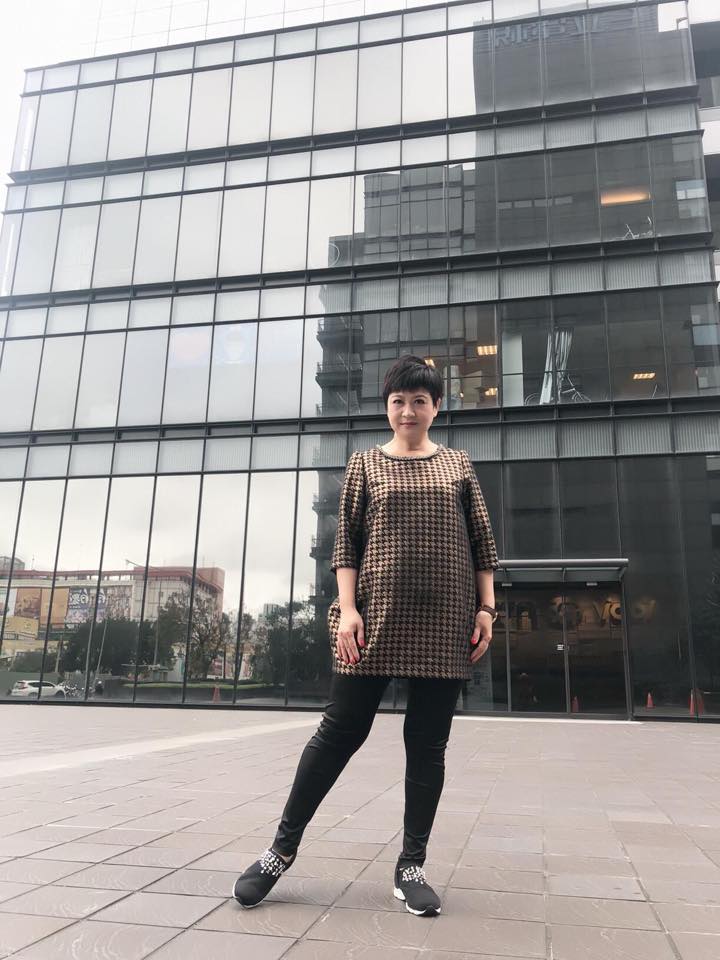 崔佩儀淚謝「單親母刻苦養家」立誓買房孝養 遭鐵口直斷43歲離婚「如今老公不負所託」破魔咒