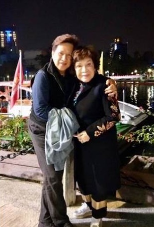 阿姑偕李朝永「高雄度蜜月」被拱跳愛河　羞喊「再拼一胎」笑得心花怒放