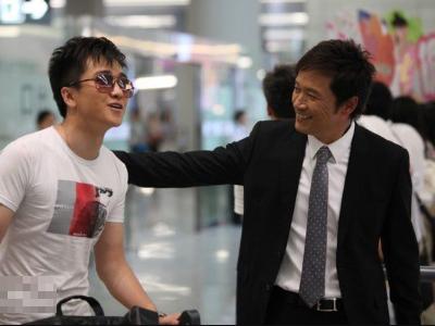 吃了防腐劑？資深男星近照「60歲還是神顏」  巔峰期隱退16年「轉戰經商」王者歸來
