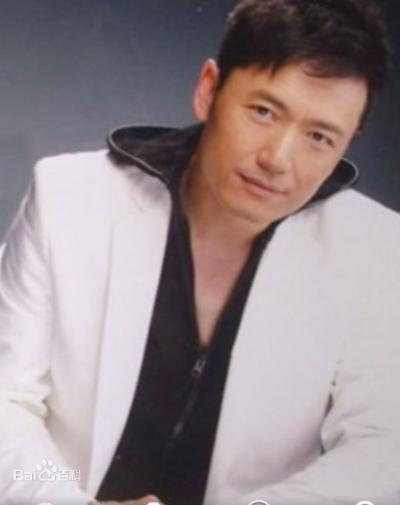 吃了防腐劑？資深男星近照「60歲還是神顏」  巔峰期隱退16年「轉戰經商」王者歸來