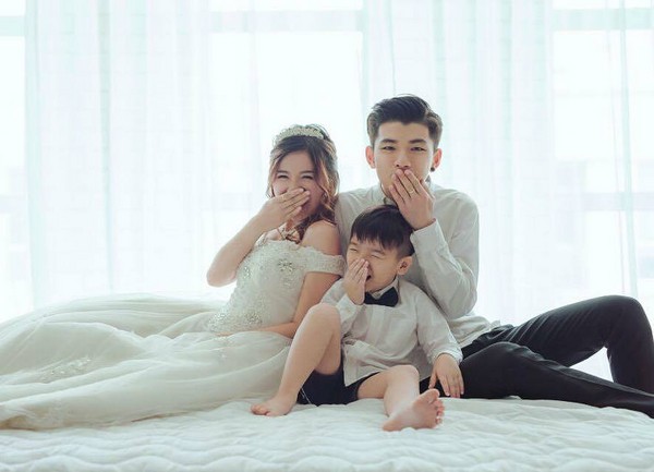 痘痘恐龍妹「倒追天菜冰山學長」被打槍N次! 狂瘦身學化妝「7年後甜曬一家三口照」幸福到哭❤