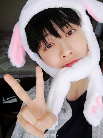 超夯男二「俊美臉蛋完勝男主角」被爆是女人!出道前模樣「被封中國最帥女生」女網友全暴動❤