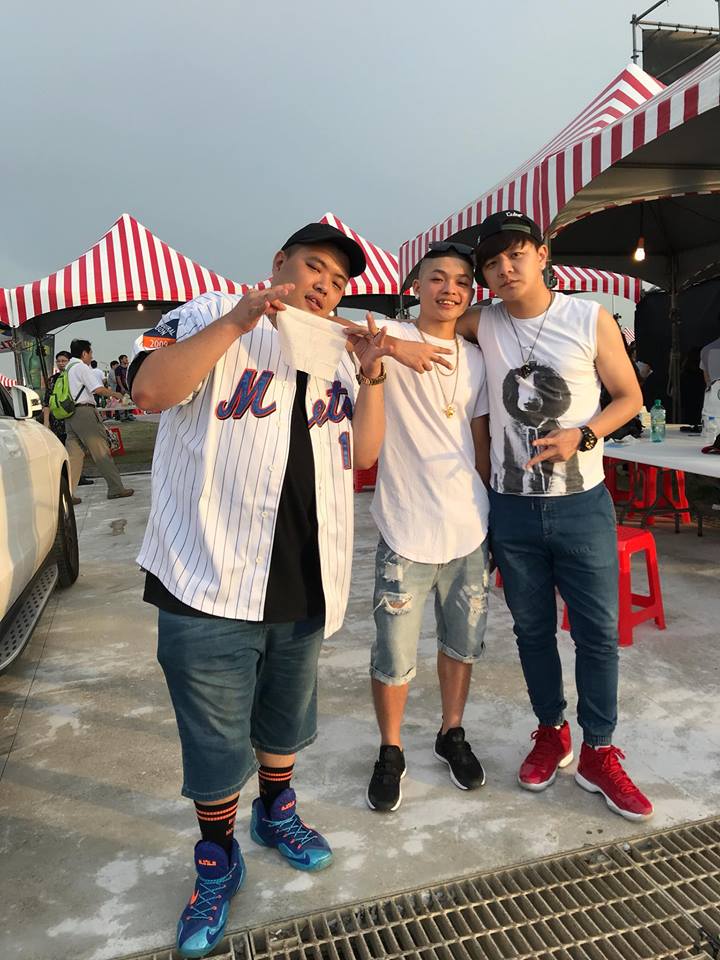 15歲入歧途重傷「2度撐不過」！賀一航兒「第一次看爸爸哭」決心浪子回頭：不想看他難過