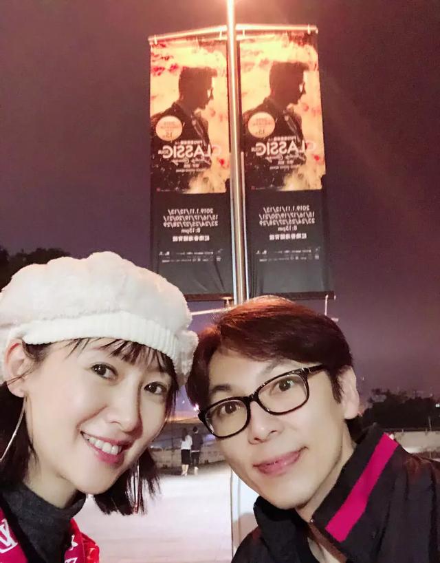 51歲翁虹「二婚遇真愛」！被老公「寵愛12年」凍齡像少女  女兒名字有意義：兩人愛情的見證
