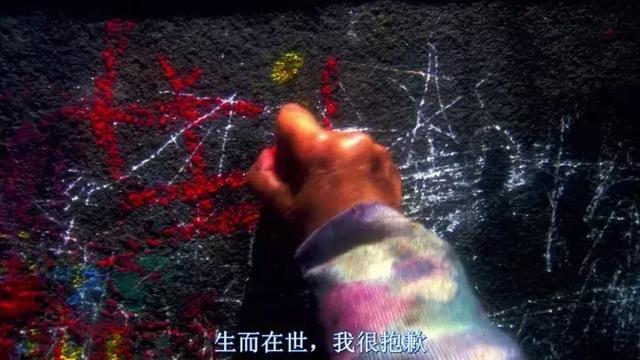看著鏡子覺得自己一無是處 「努力被愛」才能相信自己…但你有多好，你從來不知道